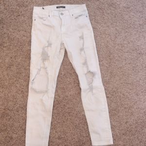 Taylor- midrise jegging.